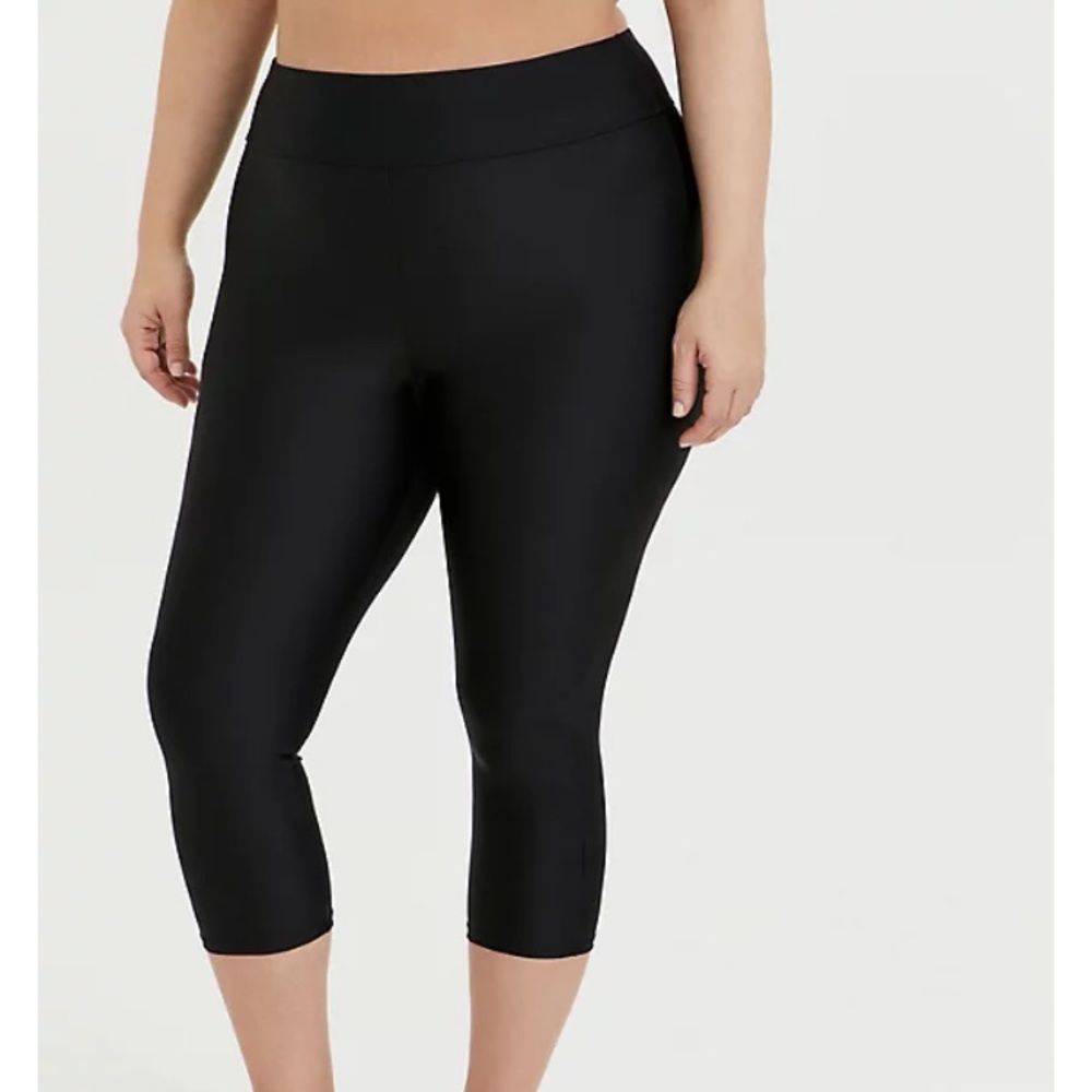 Torrid swim Capri size 3